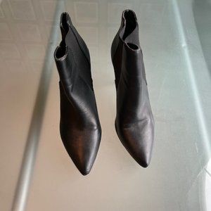 Ann Taylor Black Boots